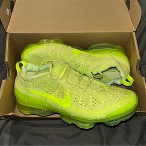 Women’s Nike Air VaporMax